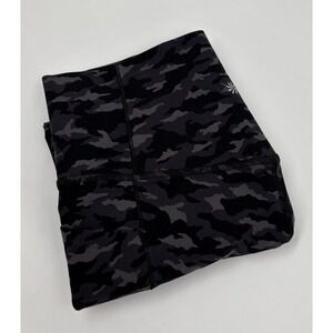 Athleta Women's M Salutation Stash Pocket II 7/8 Tight Black Camo‎ Leggings